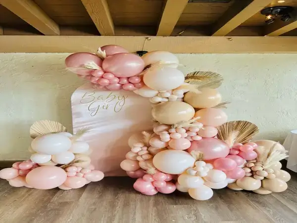 Baby Shower balloon decorations in Miami — photo 11