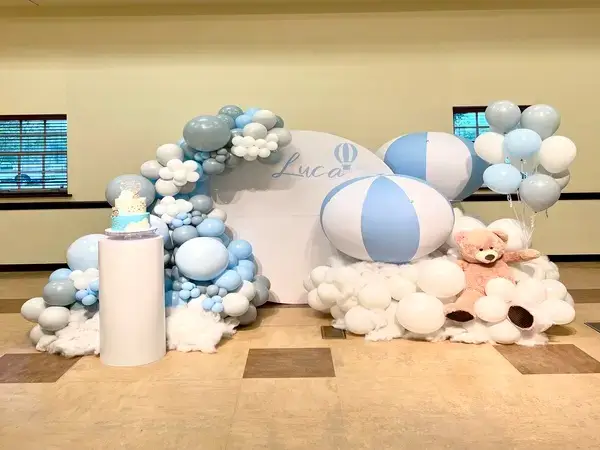 Baby Shower balloon decorations in Miami — photo 14