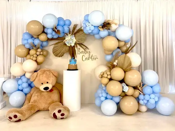 Baby Shower balloon decorations in Miami — photo 20