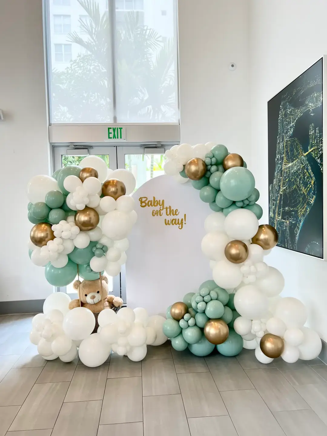 Baby Shower balloon decorations in Miami — photo 4