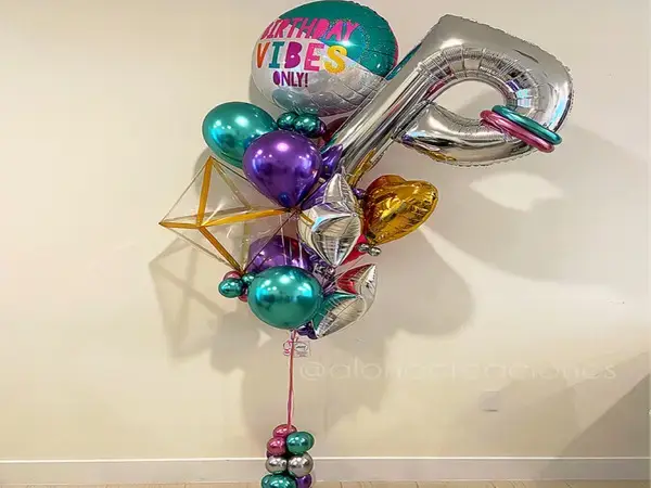 Birthday balloon bouquets in Miami — photo 14
