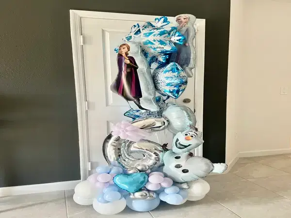 Birthday balloon bouquets in Miami — photo 17