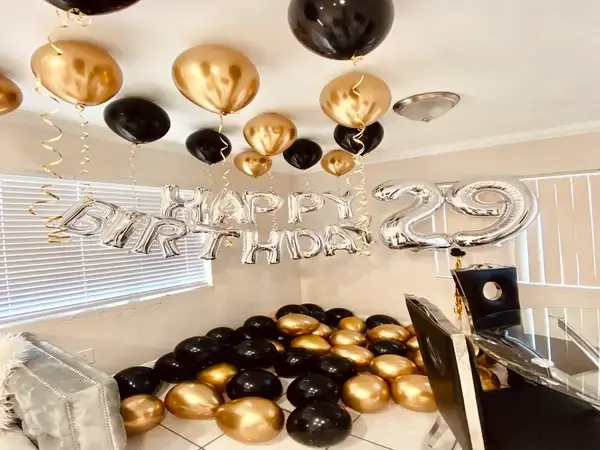 Birthday balloon bouquets in Miami — photo 32