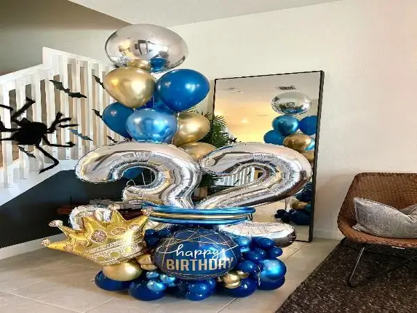 Birthday balloon bouquets in Miami — photo 37