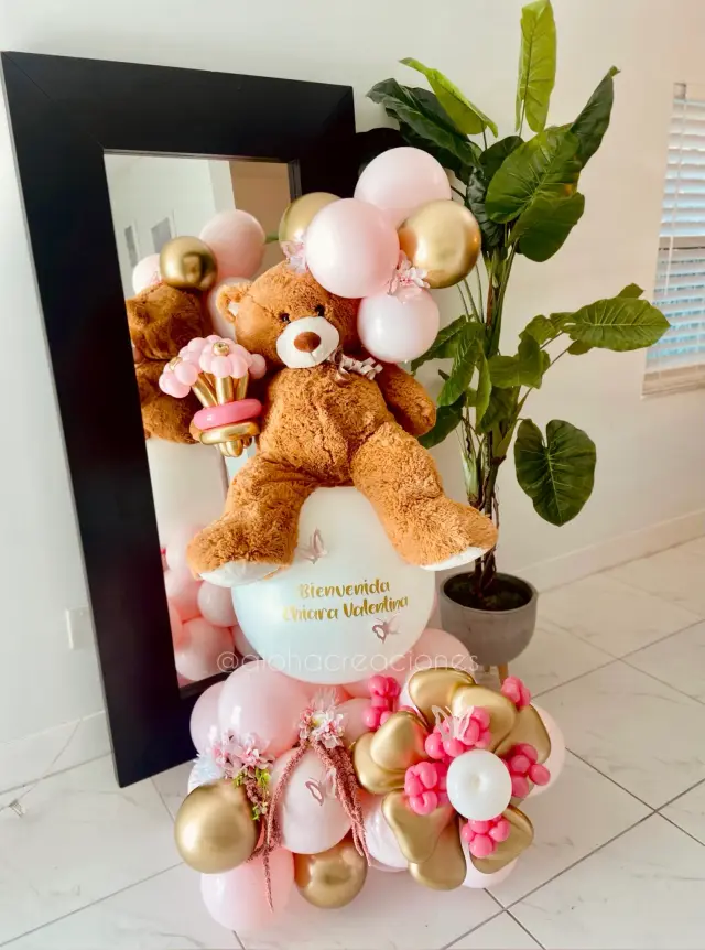 Welcome Baby balloon decorations in Miami
